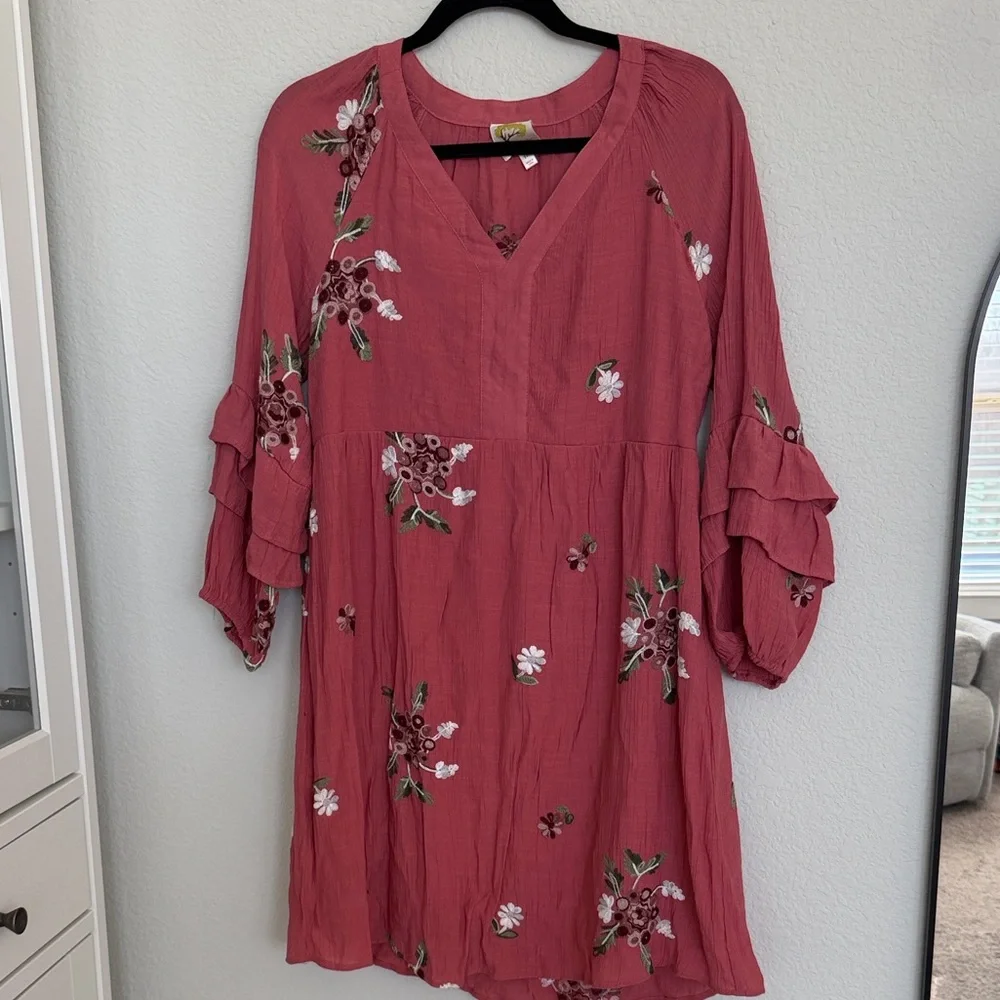Fig & Flower dusty rose floral embroidered dress with ruffle sleeves - Picture 1 of 5